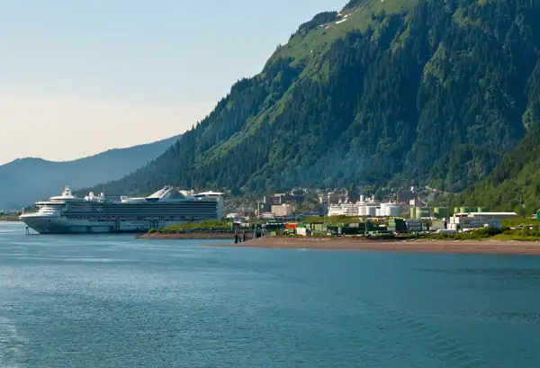 Alaska cruises from Juneau